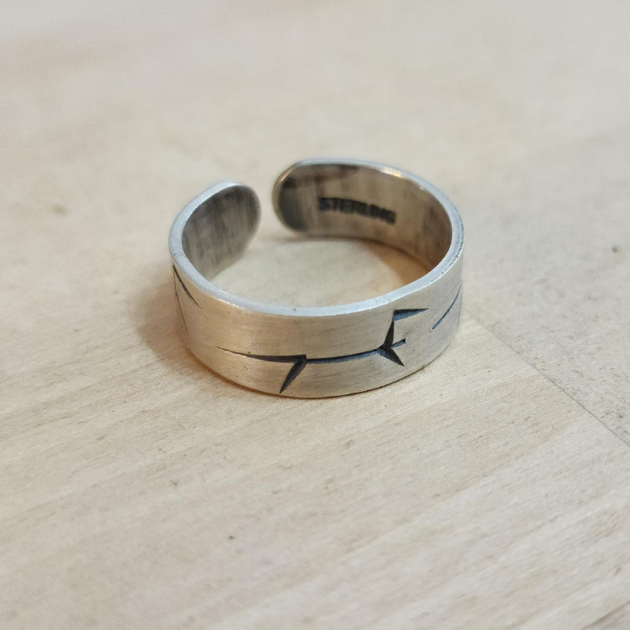 Broken Horse Ring | Sterling Silver