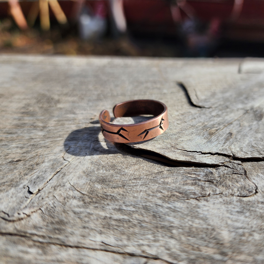 Broken Horse Ring | Copper
