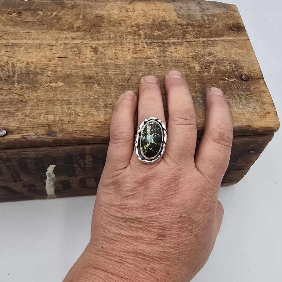 Blackjack Oval Ring
