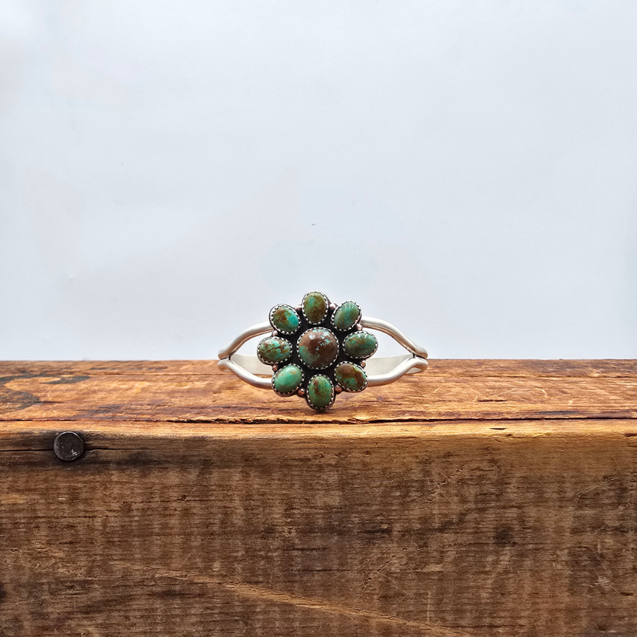 Campitos Turquoise Flower Bracelet
