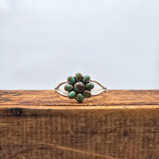 Campitos Turquoise Flower Bracelet