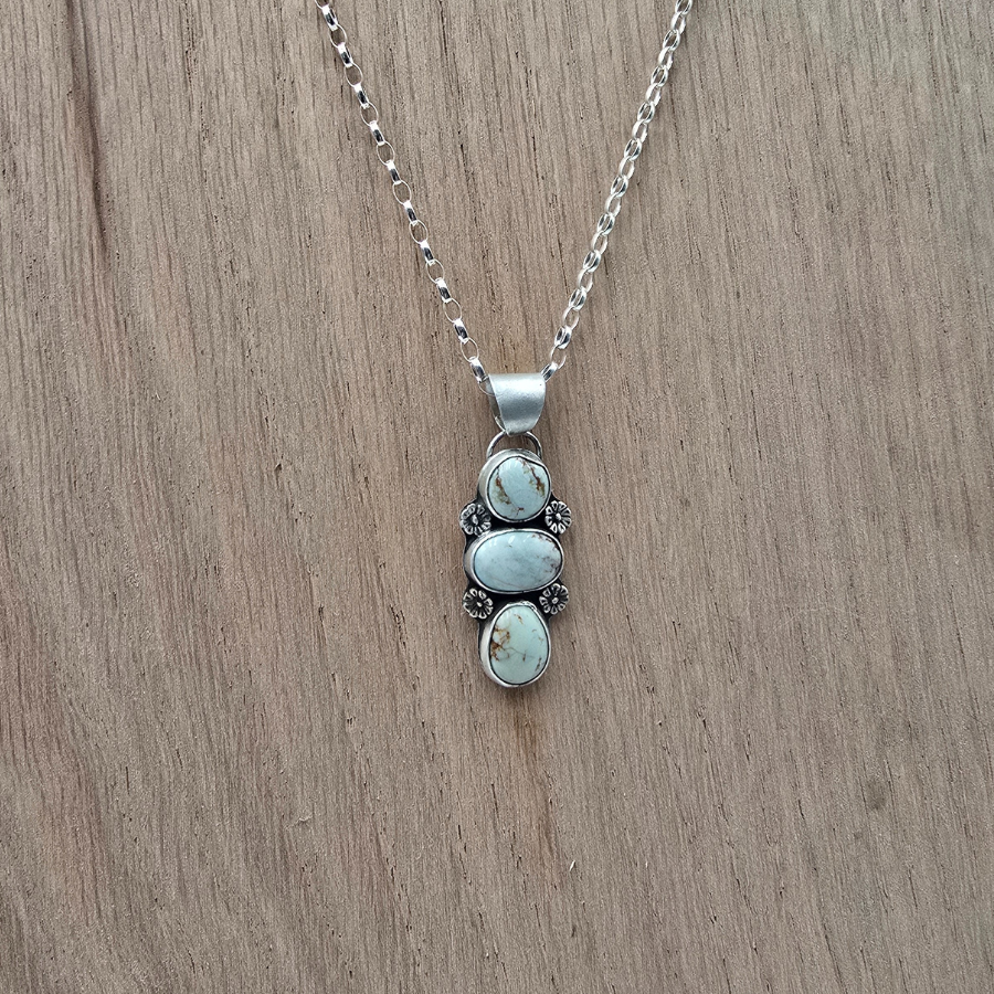 Dry Creek and Flowers Necklace