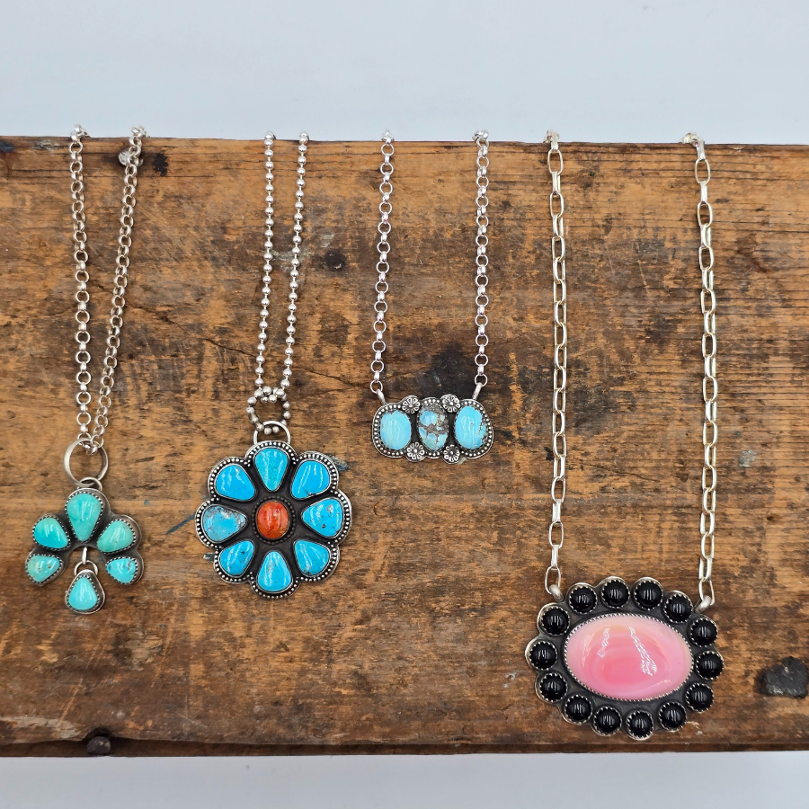 Golden Hill and Flowers Bar Necklace
