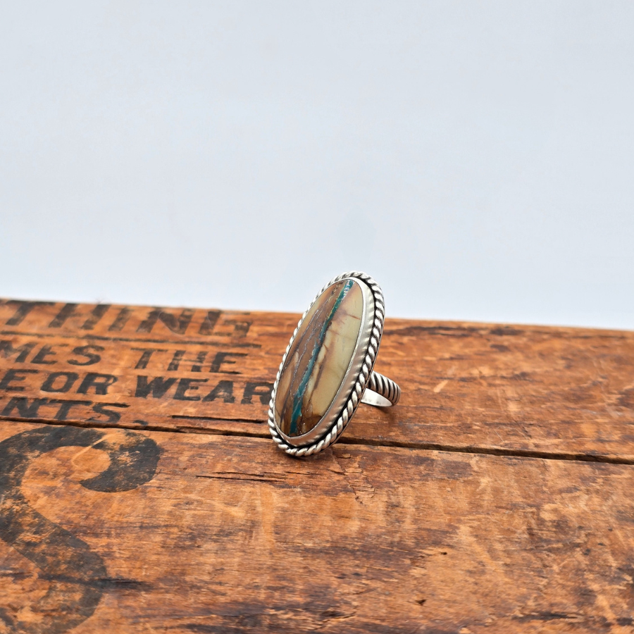 Pilot Mountain Ribbon Turquoise Ring