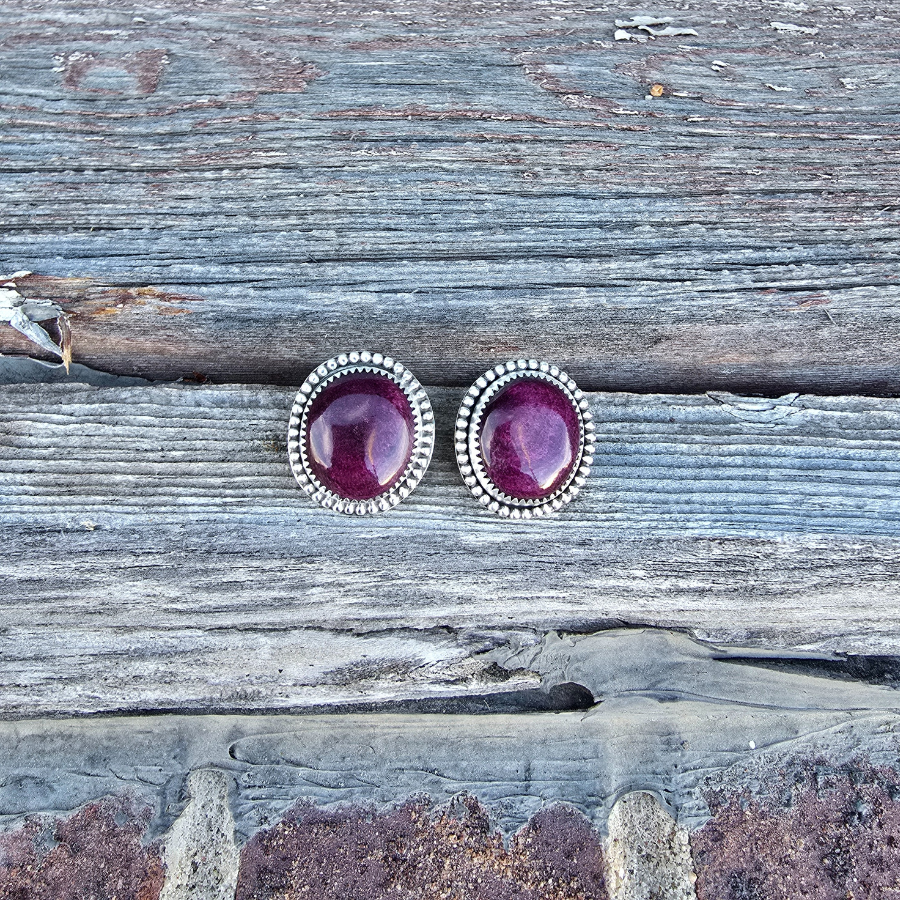 Spiny Oyster Earrings