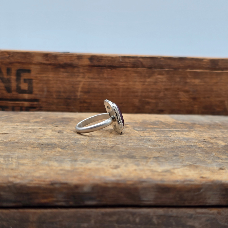 Purple Spiny Oyster Square Ring