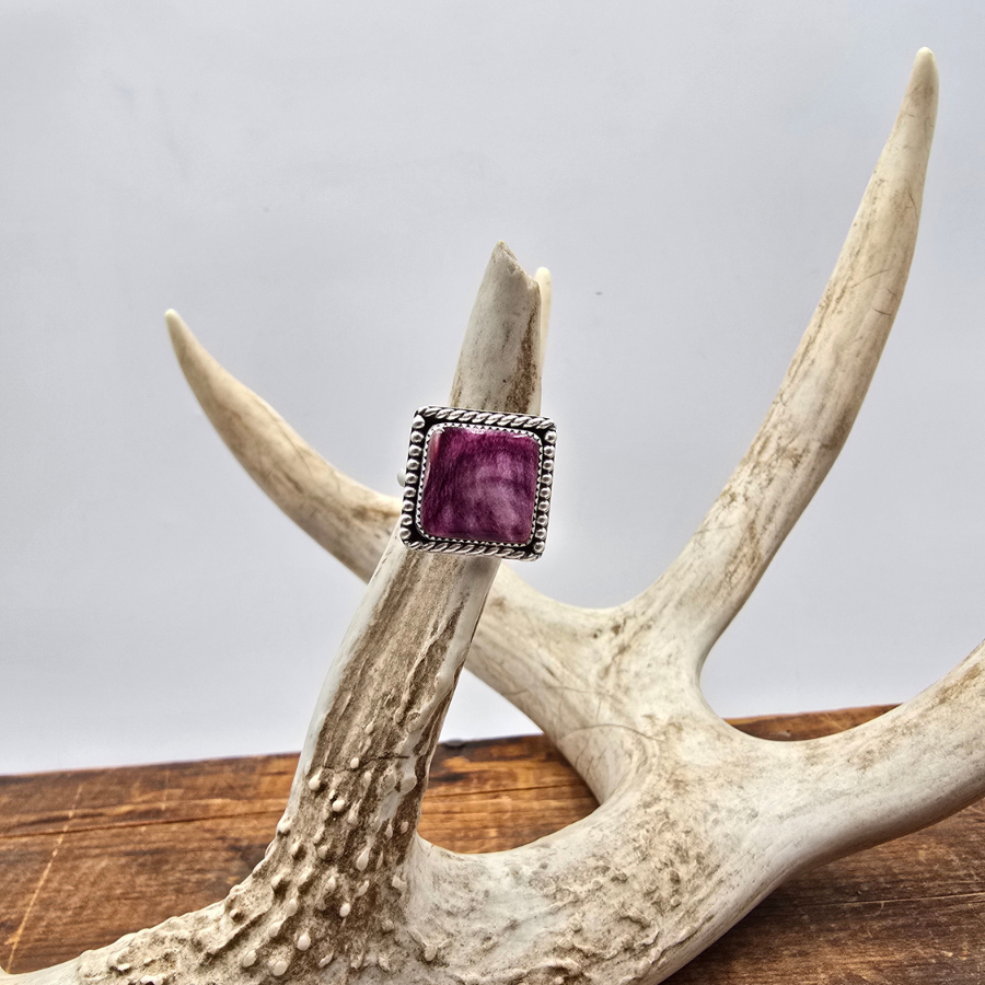 Purple Square Spiny Oyster Ring