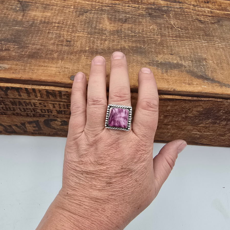 Purple Square Spiny Oyster Ring