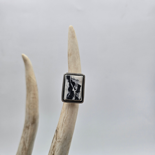 White Buffalo Rectangle Ring