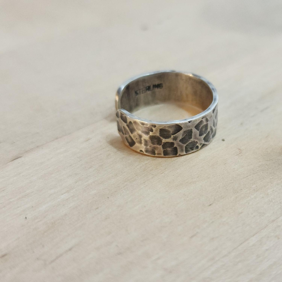 Hammered Ring | Sterling Silver
